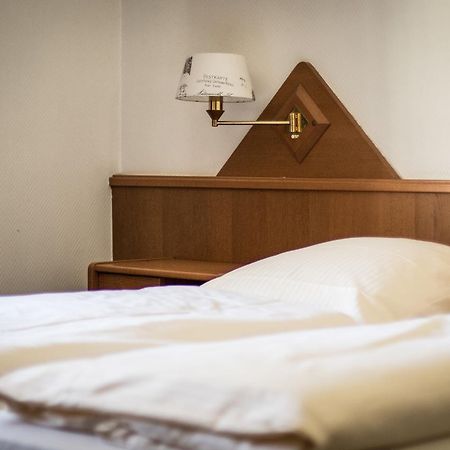 לברקוסן Hotel Alscher מראה חיצוני תמונה
