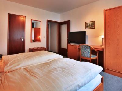 לברקוסן Hotel Alscher מראה חיצוני תמונה